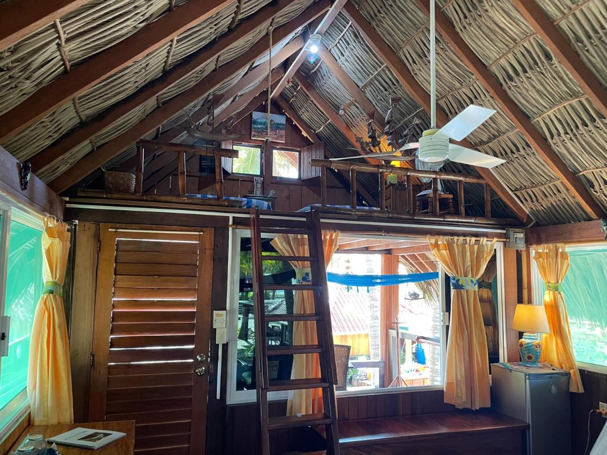 Bungalows Tree Tops - Adults Only Zihuatanejo Exterior photo