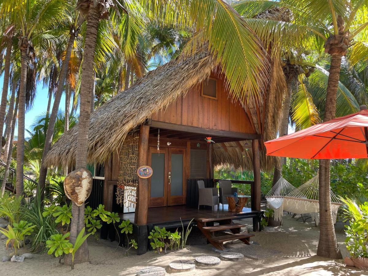 Bungalows Tree Tops - Adults Only Zihuatanejo Exterior photo