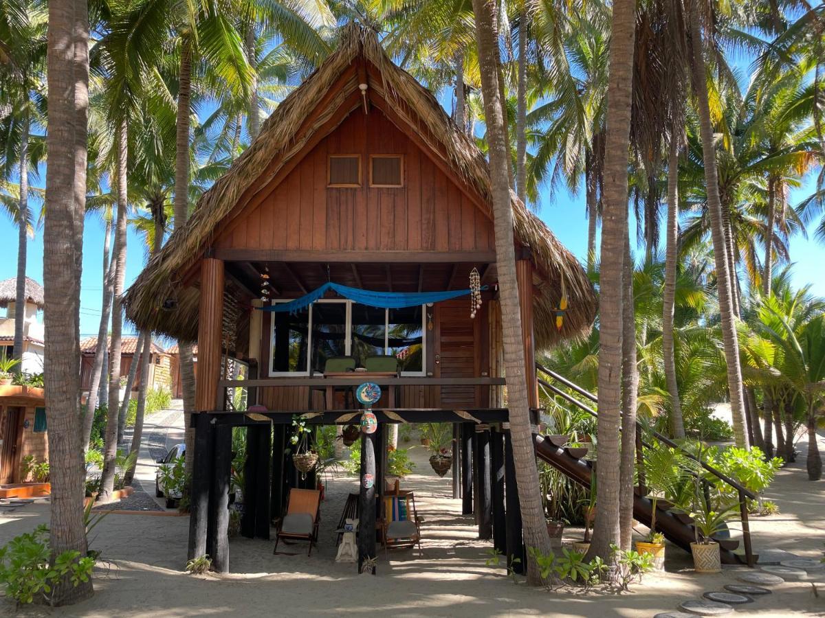 Bungalows Tree Tops - Adults Only Zihuatanejo Exterior photo
