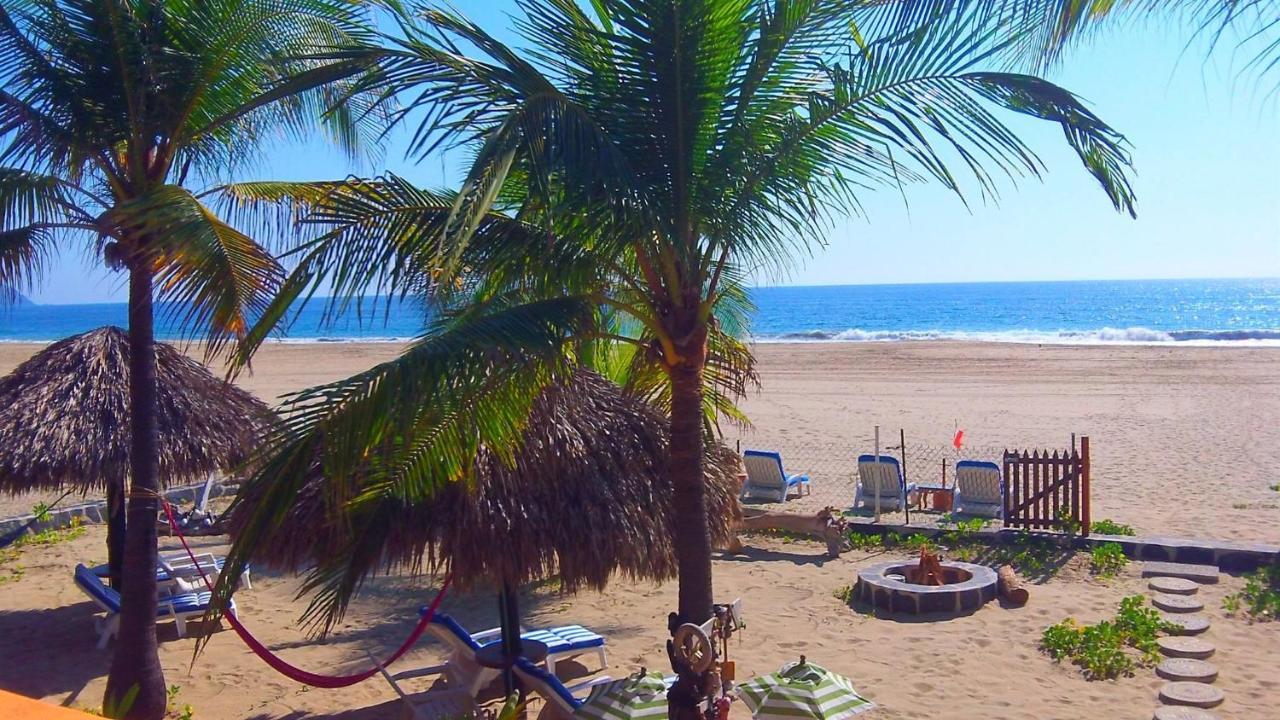 Bungalows Tree Tops - Adults Only Zihuatanejo Exterior photo