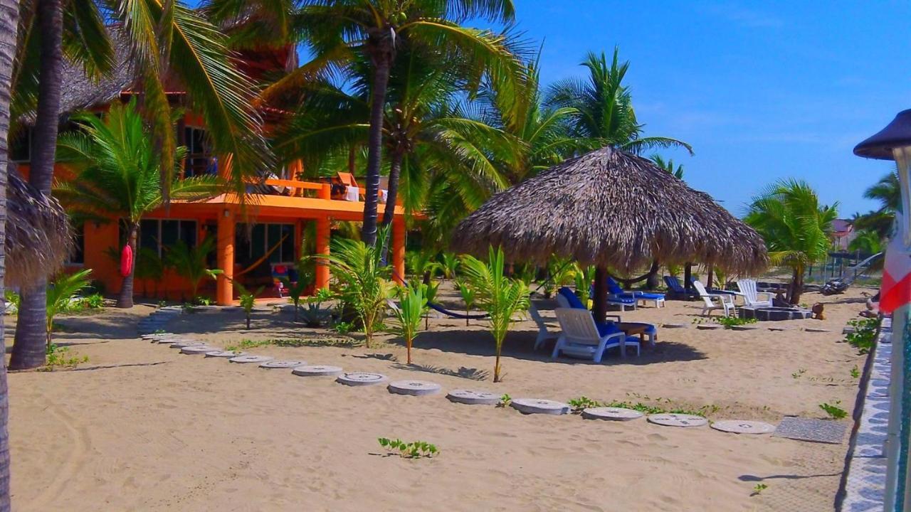 Bungalows Tree Tops - Adults Only Zihuatanejo Exterior photo