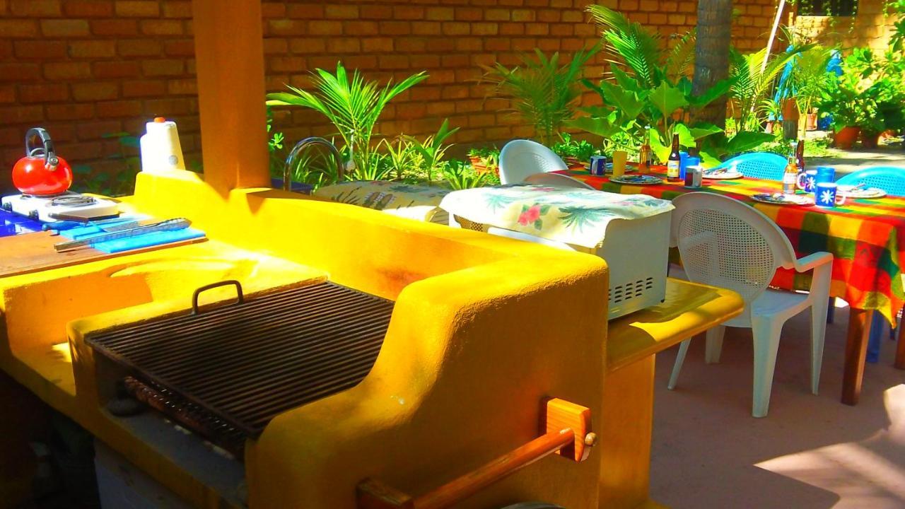 Bungalows Tree Tops - Adults Only Zihuatanejo Exterior photo
